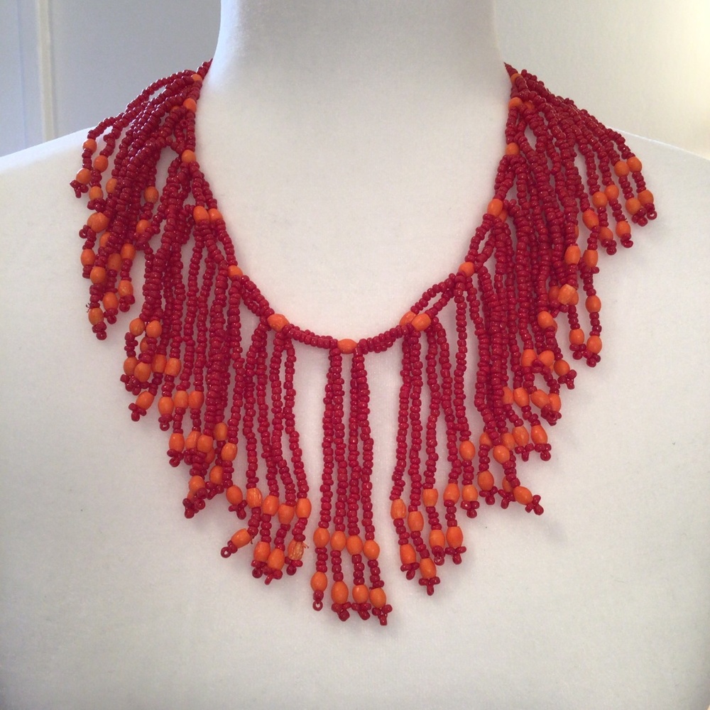 VINTAGE HAND BEADED STATEMENT NECKLACE